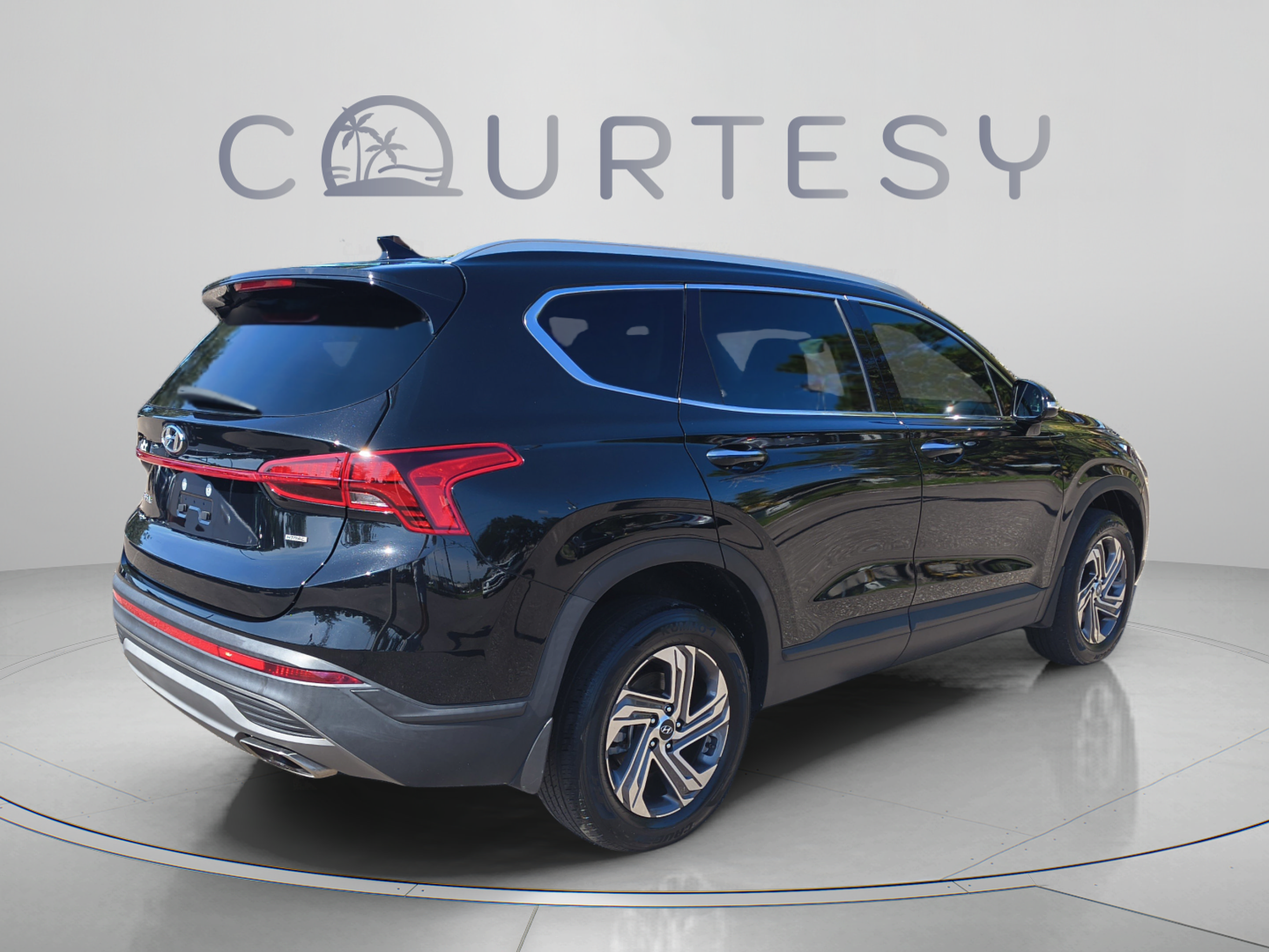 Certified 2023 Hyundai Santa Fe SEL AWD/4WD image 5