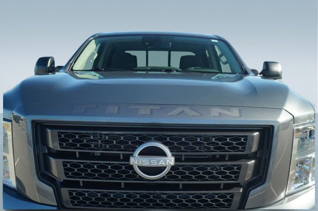 Used 2024 Nissan Titan SV w/ SV Convenience Package image 36