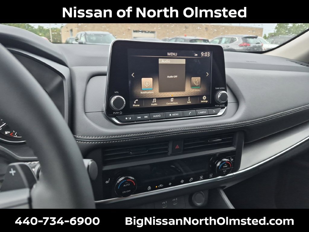New 2026 Nissan Rogue Dark Armor AWD/4WD image 15