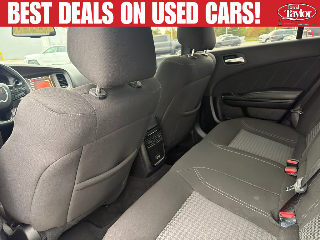 Used 2023 Dodge Charger SXT w/ Blacktop Package AWD/4WD image 22