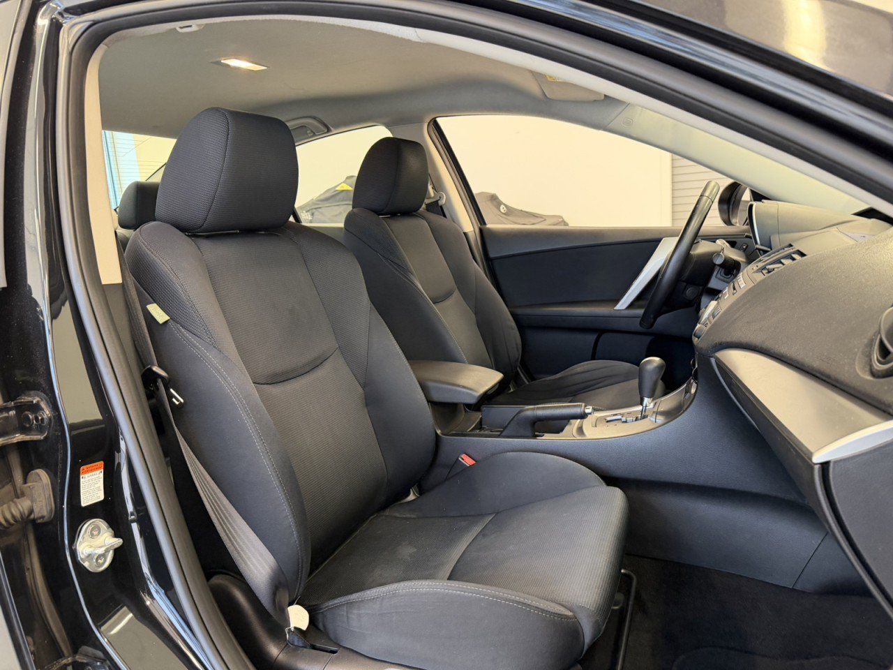 Used 2010 MAZDA MAZDA3 s Sport image 24