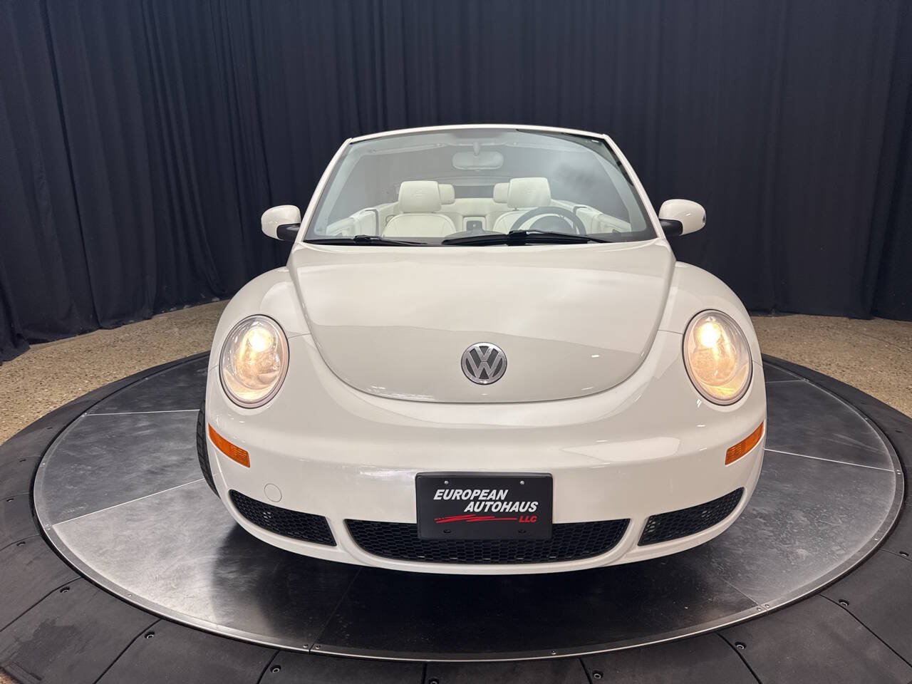 Used 2007 Volkswagen Beetle Triple White Edition FWD image 9