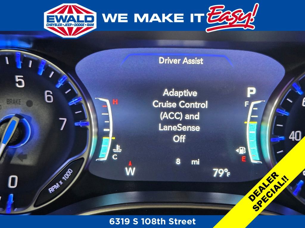 New 2026 Chrysler Pacifica Select FWD image 23