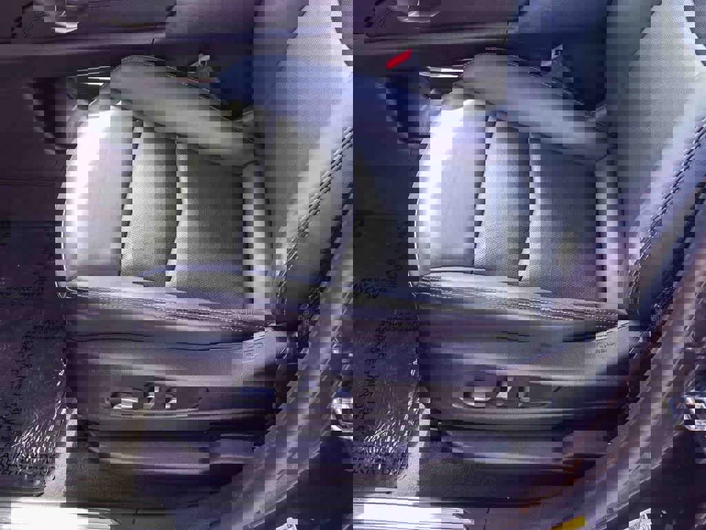 Used 2023 Cadillac XT5 Premium Luxury w/ Technology Package image 19