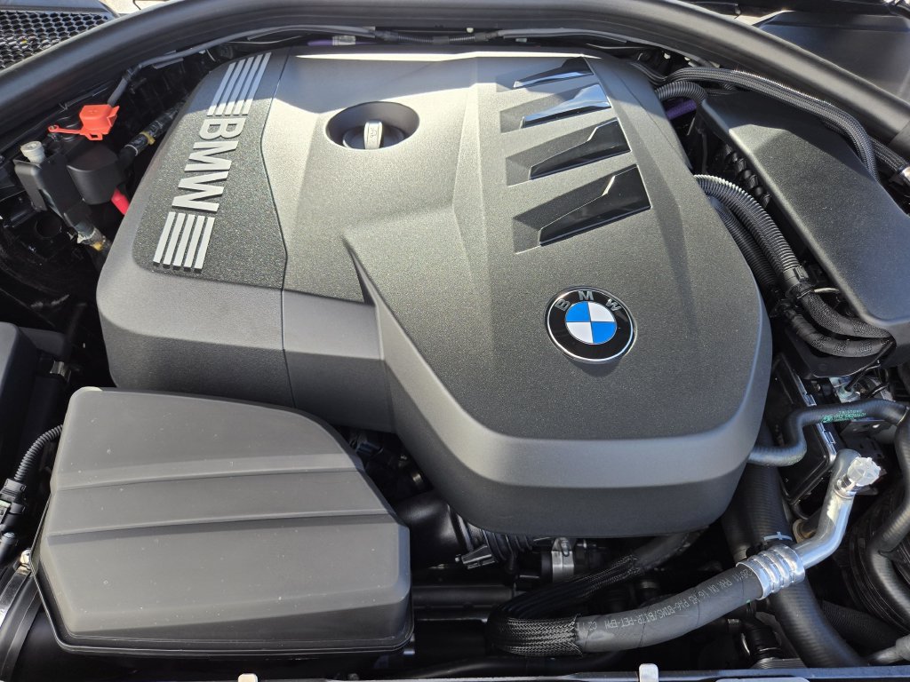 Certified 2026 BMW 330i xDrive Sedan w/ M Sport Package AWD/4WD image 34