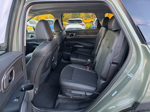 New 2026 Kia Sorento EX image 17