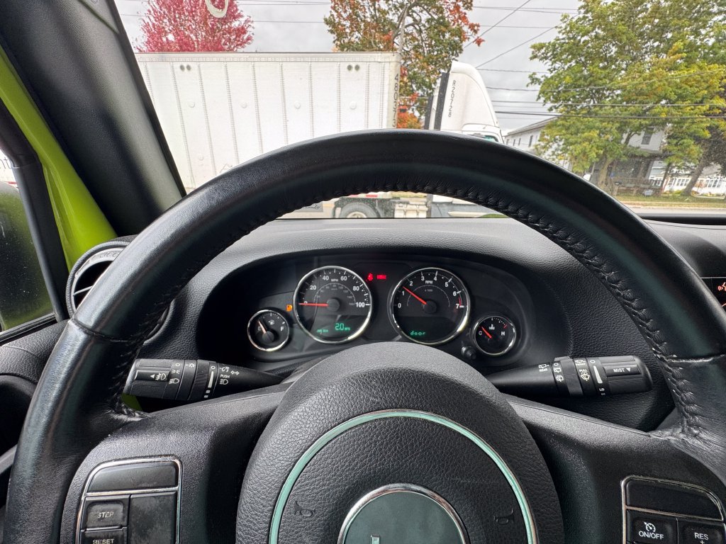 Used 2016 Jeep Wrangler Sport w/ Quick Order Package 23S AWD/4WD image 6