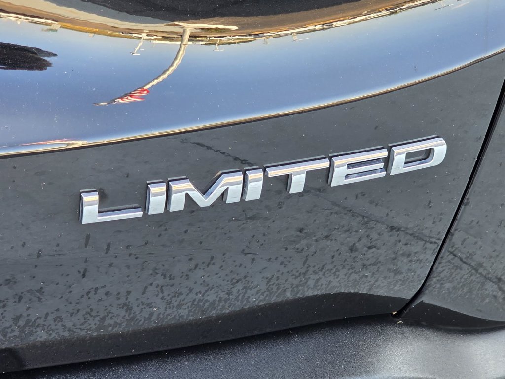 Used 2023 Jeep Renegade Limited AWD/4WD image 29