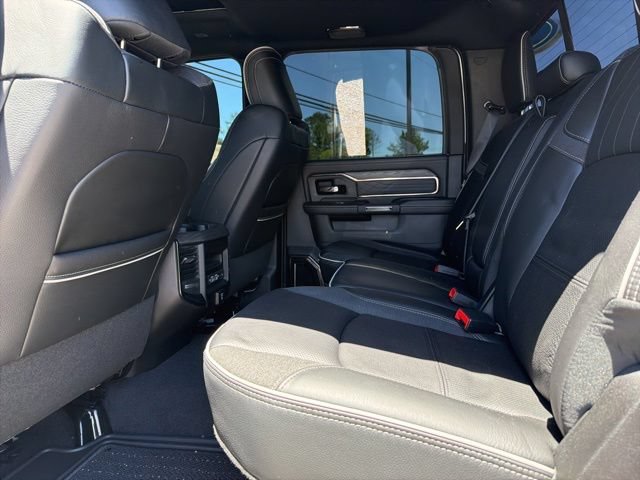 Used 2025 RAM 3500 Limited AWD/4WD image 7