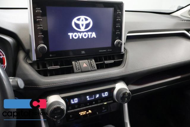 Used 2022 Toyota RAV4 Limited AWD/4WD image 20