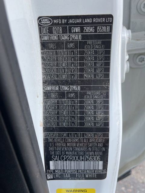 Used 2018 Land Rover Discovery Sport SE image 41