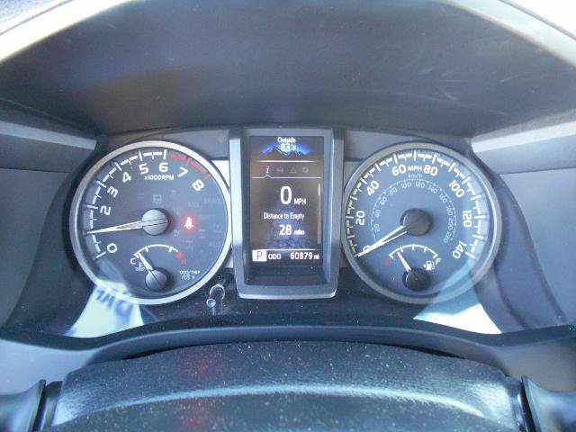 Used 2023 Toyota Tacoma TRD Off-Road AWD/4WD image 14