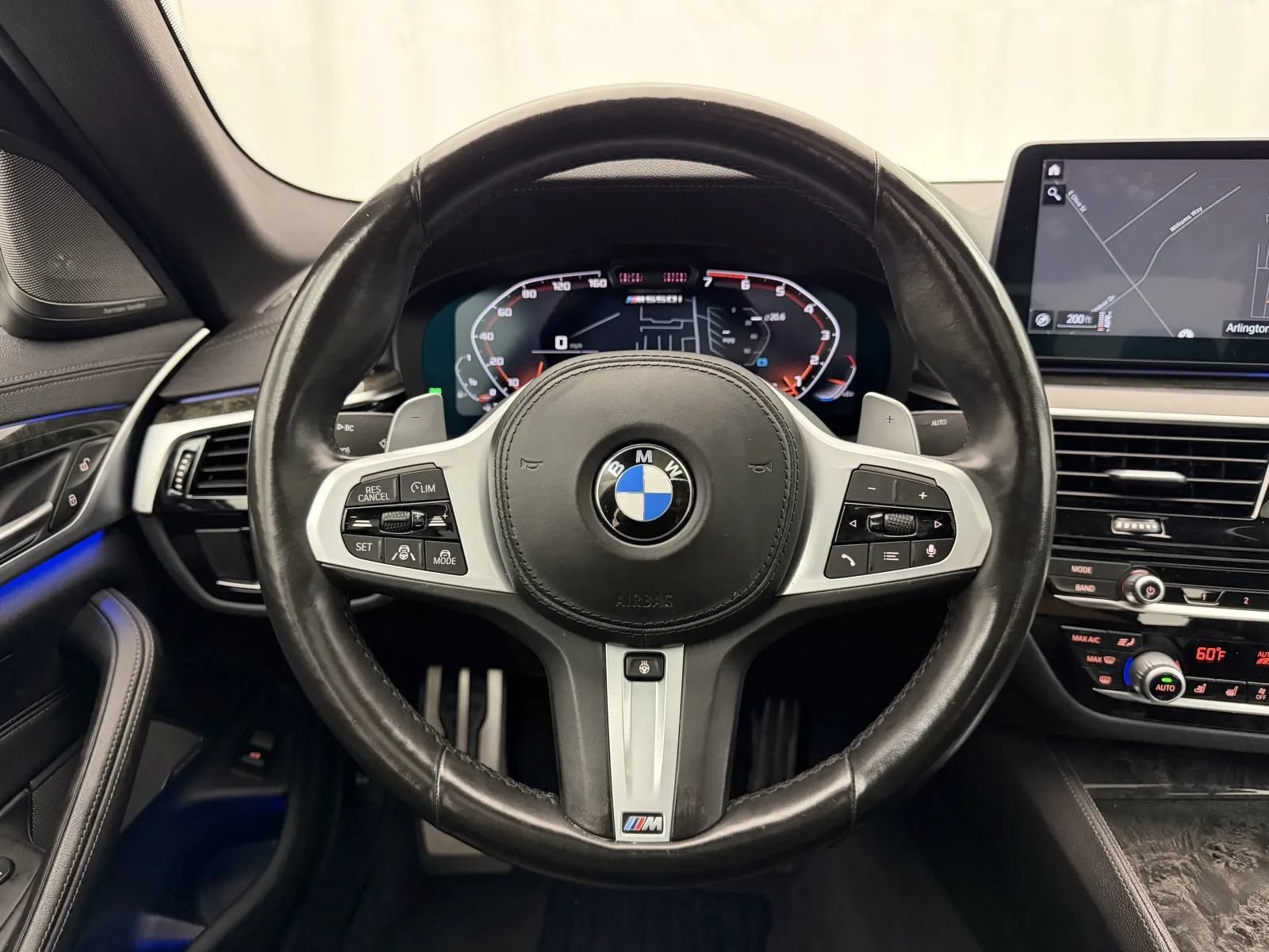Used 2021 BMW M550i xDrive AWD/4WD image 14