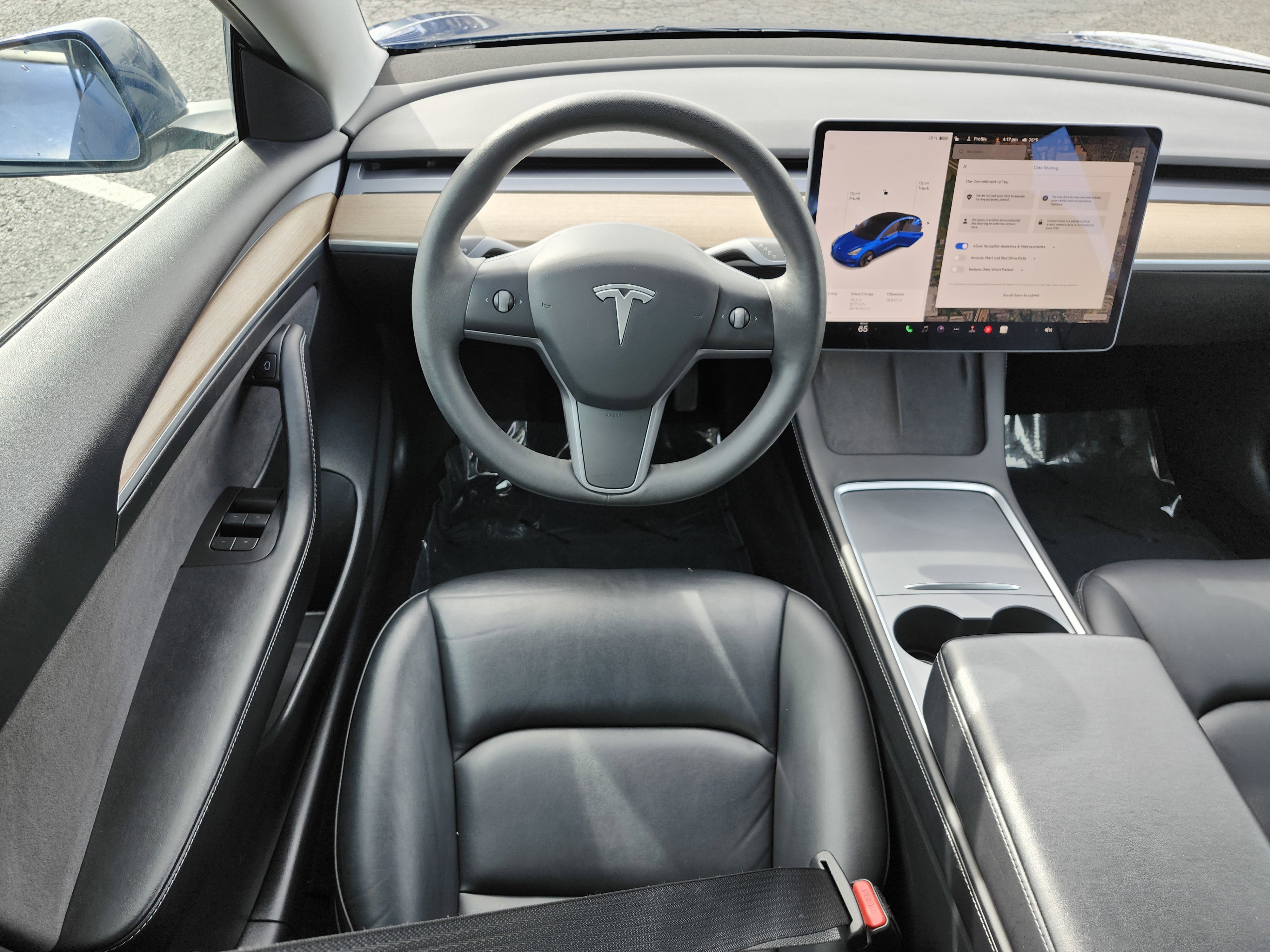 Used 2022 Tesla Model 3 image 27