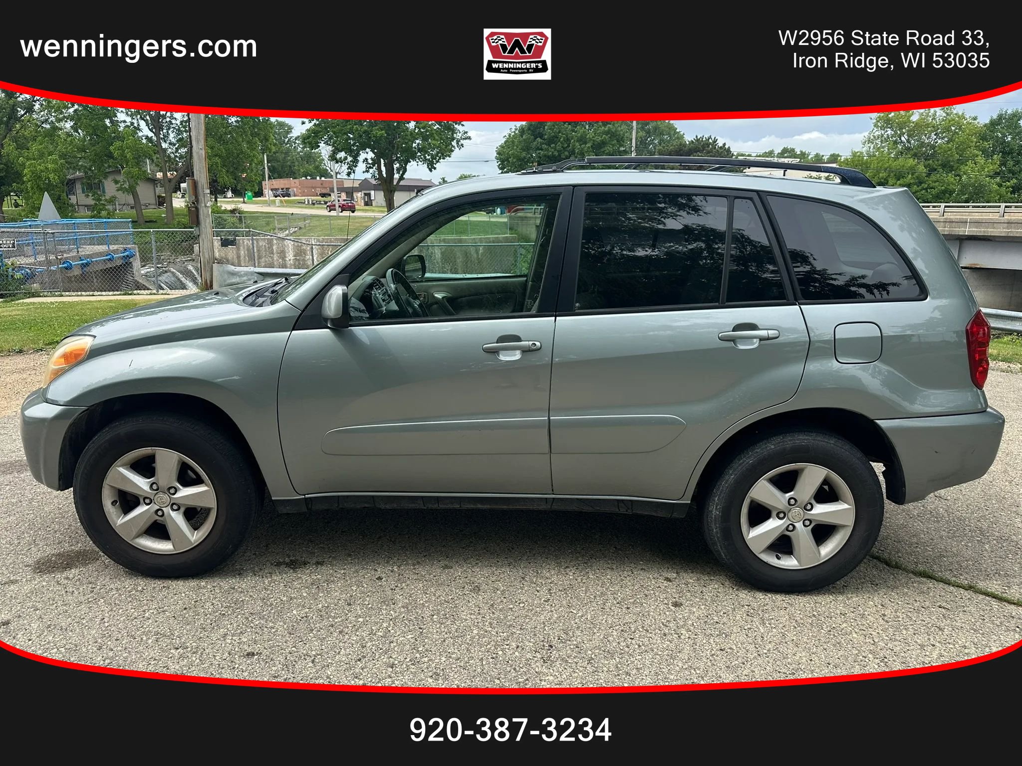 Used 2005 Toyota RAV4 4WD image 1