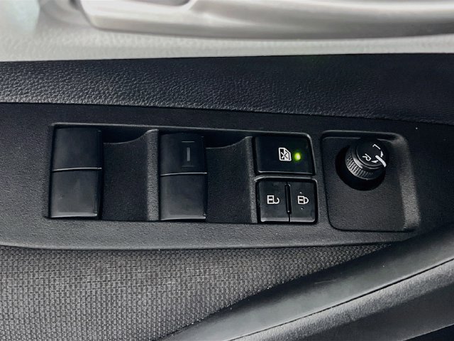 Used 2026 Toyota Corolla SE FWD image 12