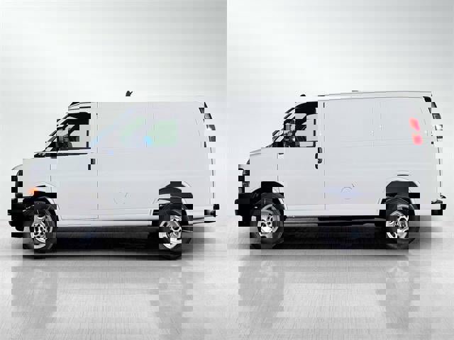 New 2025 GMC Savana 2500 Base w/ Driver Convenience Package image 8