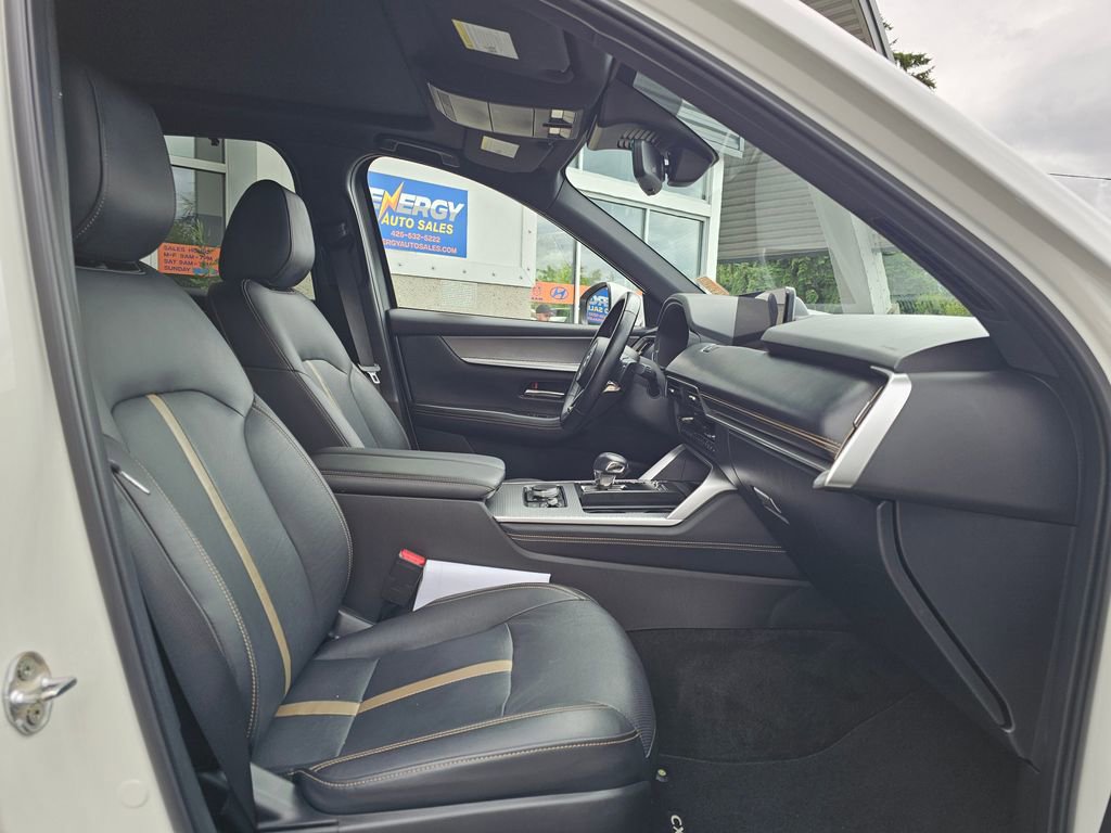 Used 2024 MAZDA CX-90 Plug-In Hybrid w/ Premium Plus image 12