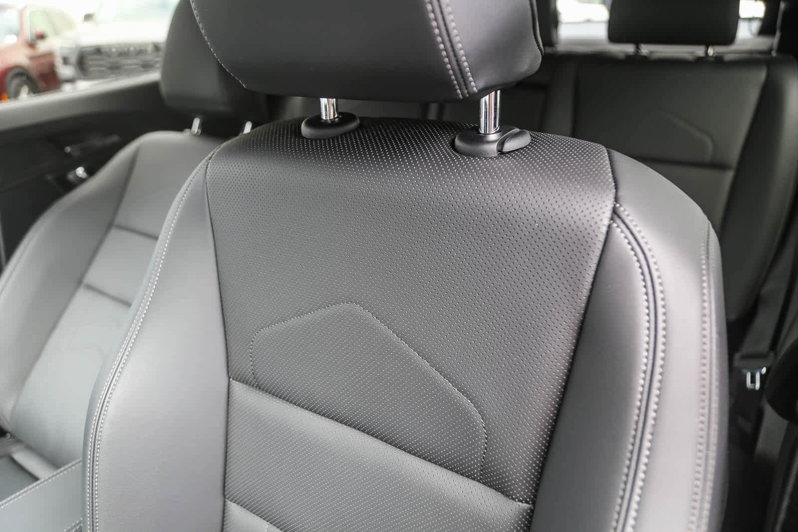 Used 2025 BMW X2 xDrive28i w/ Convenience Package image 20