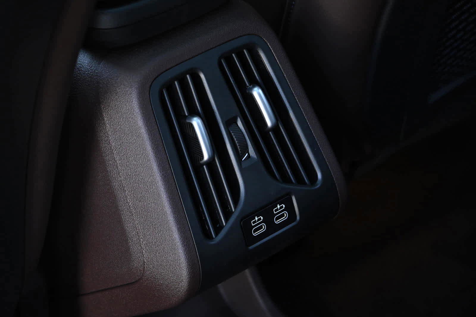 Used 2024 BMW X1 xDrive28i w/ Premium Package image 15