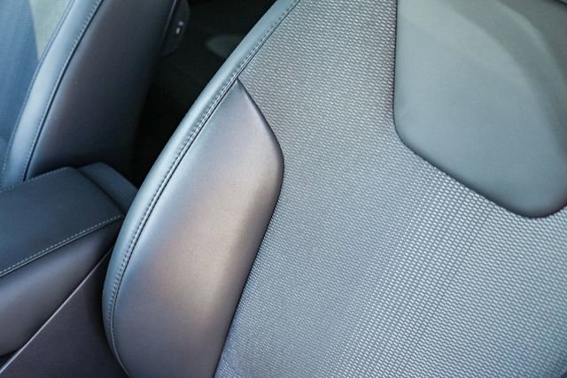 Certified 2023 Kia Niro EX FWD image 26