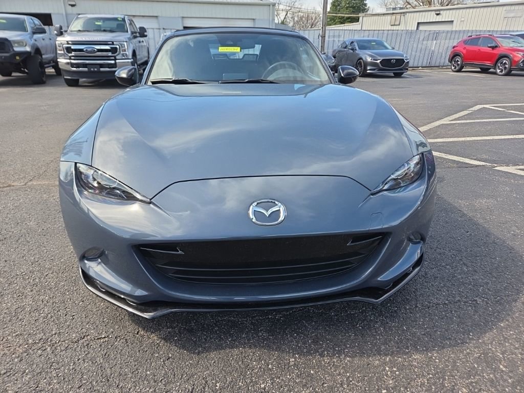 Used 2021 MAZDA MX-5 Miata Club image 2