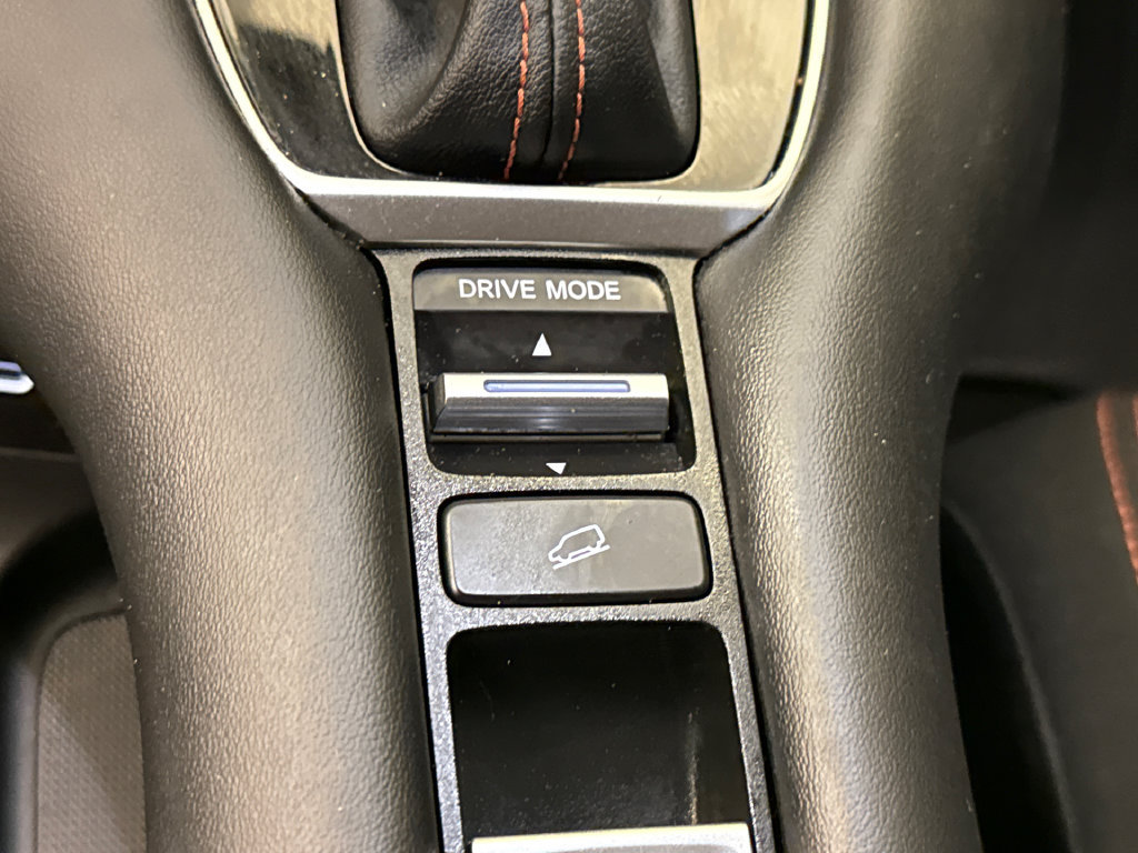 Certified 2025 Honda HR-V Sport image 29