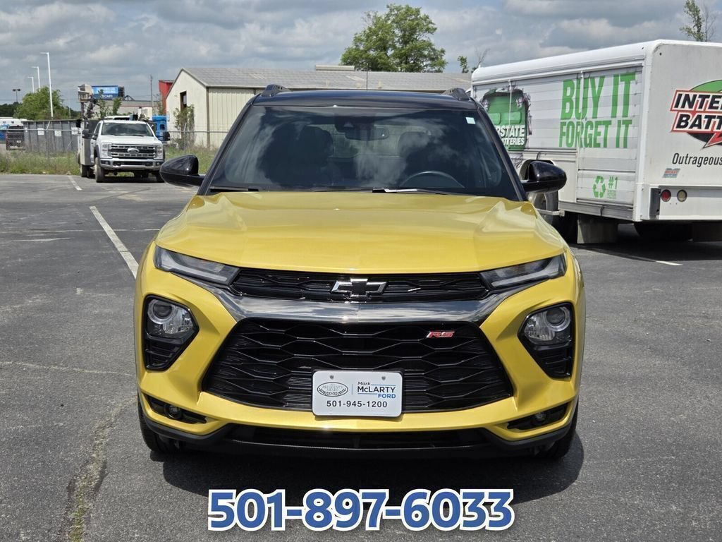 Used 2023 Chevrolet TrailBlazer RS w/ Sun and Liftgate Package FWD image 8
