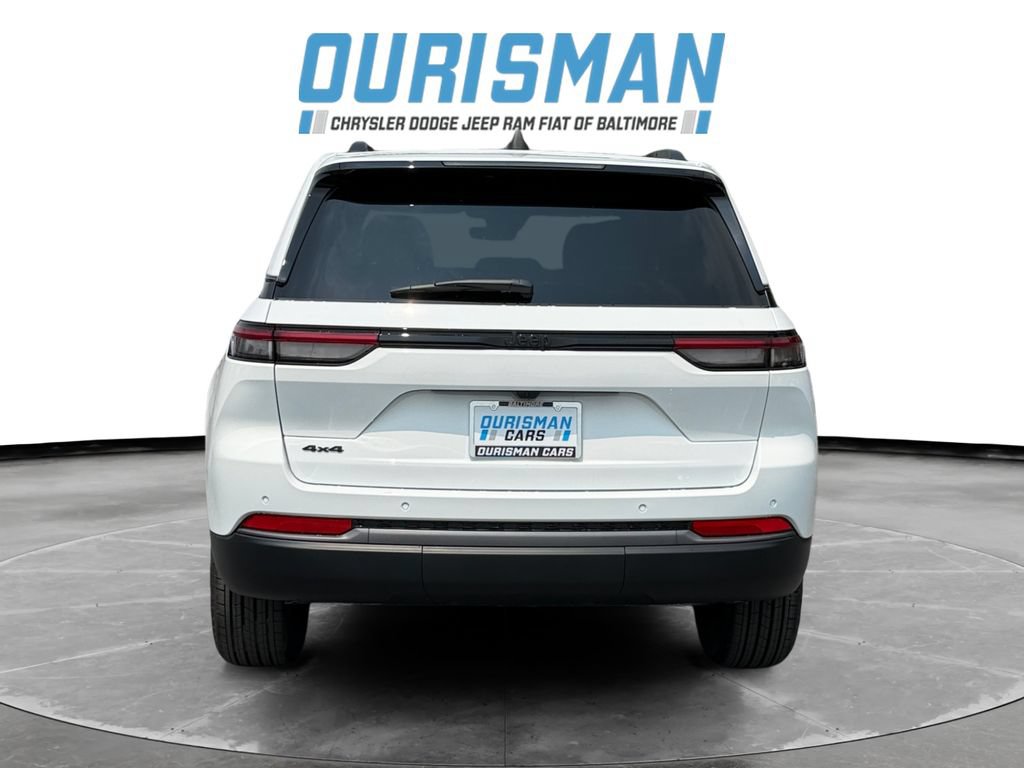 New 2026 Jeep Grand Cherokee Altitude AWD/4WD image 5