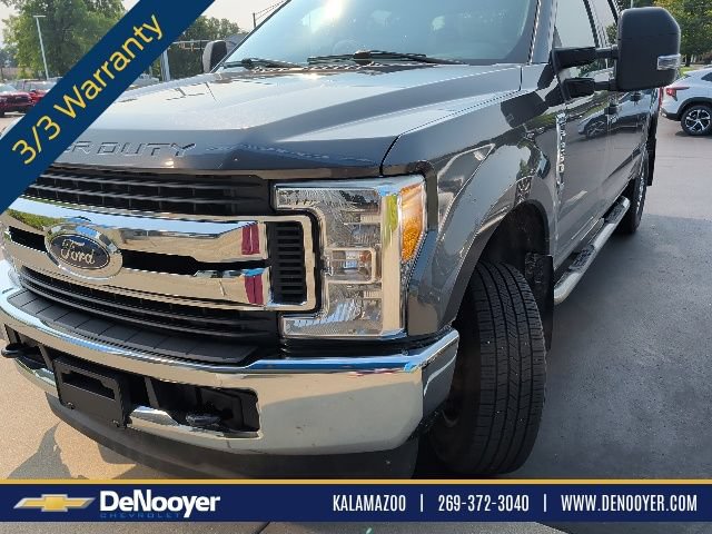 Used 2017 Ford F250 XLT AWD/4WD video 1