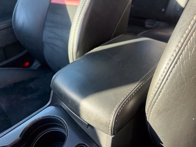 Used 2009 Dodge Challenger SRT8 RWD image 28