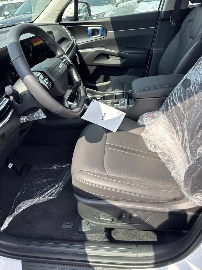 New 2026 Kia Sorento S AWD/4WD image 9