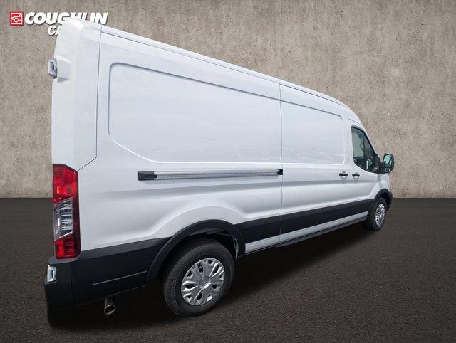 New 2026 Ford Transit 250 148 Medium Roof RWD image 9