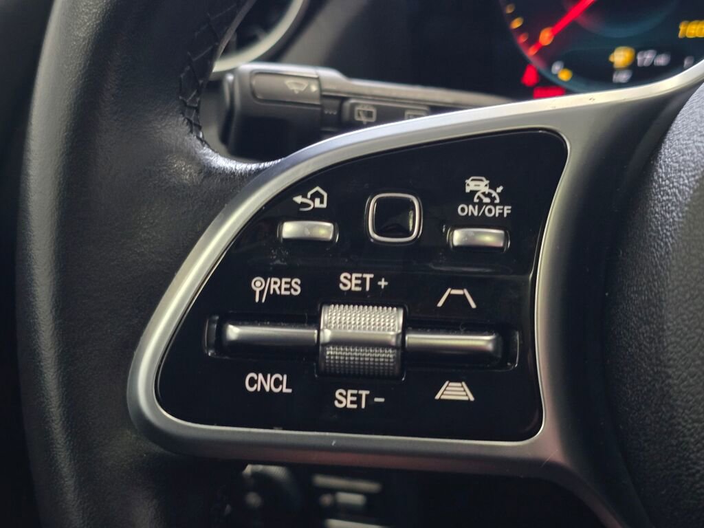 Used 2022 Mercedes-Benz GLA 250 4MATIC w/ Premium Package Lite image 38