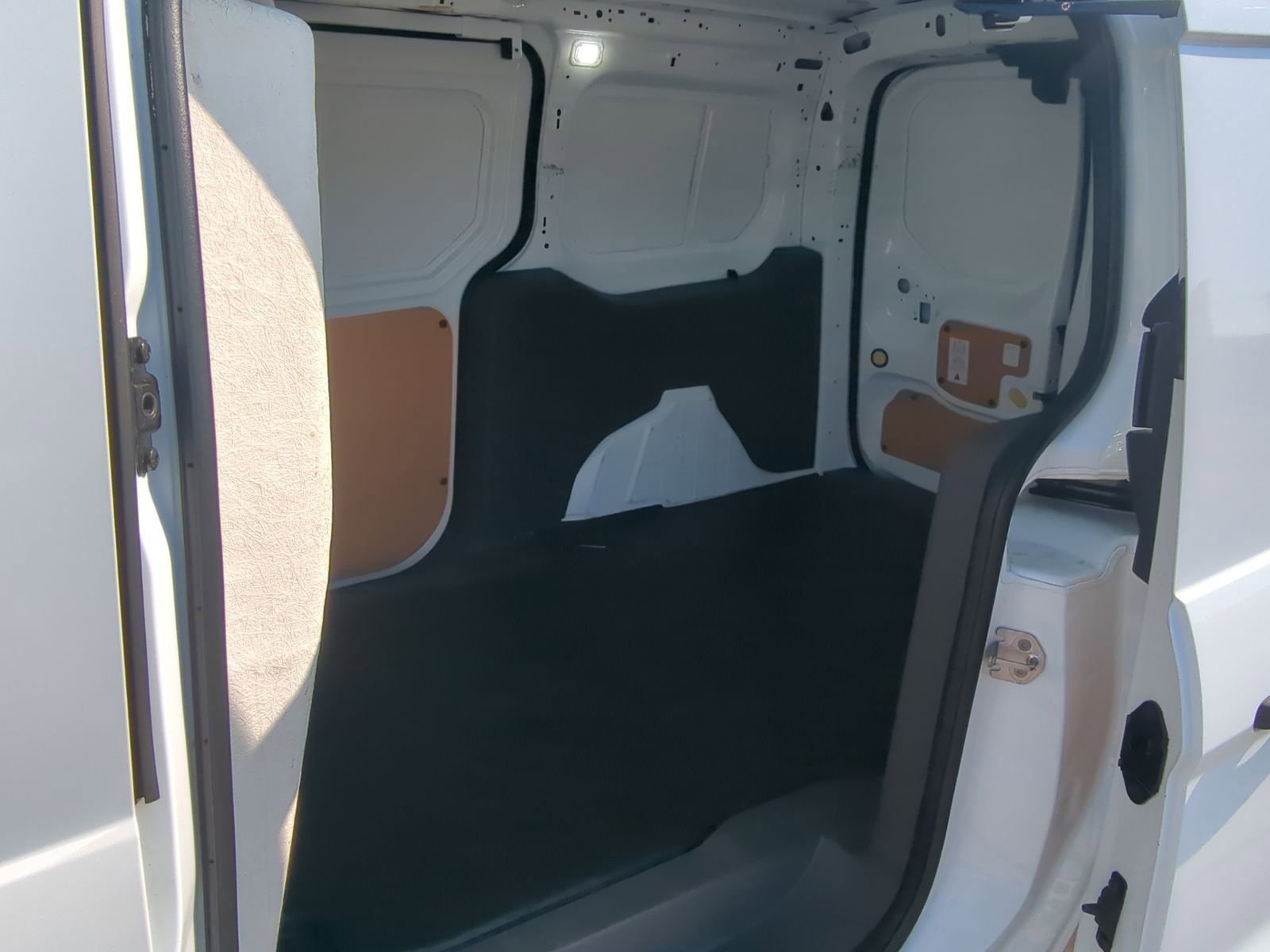 Used 2022 Ford Transit Connect XL w/ CNG/LPG Engine Prep Package image 20