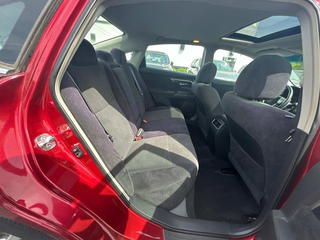 Used 2013 Nissan Altima 3.5 SV image 13