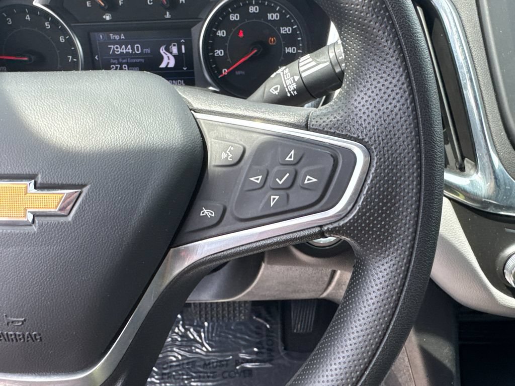 Used 2023 Chevrolet Equinox LT FWD image 27