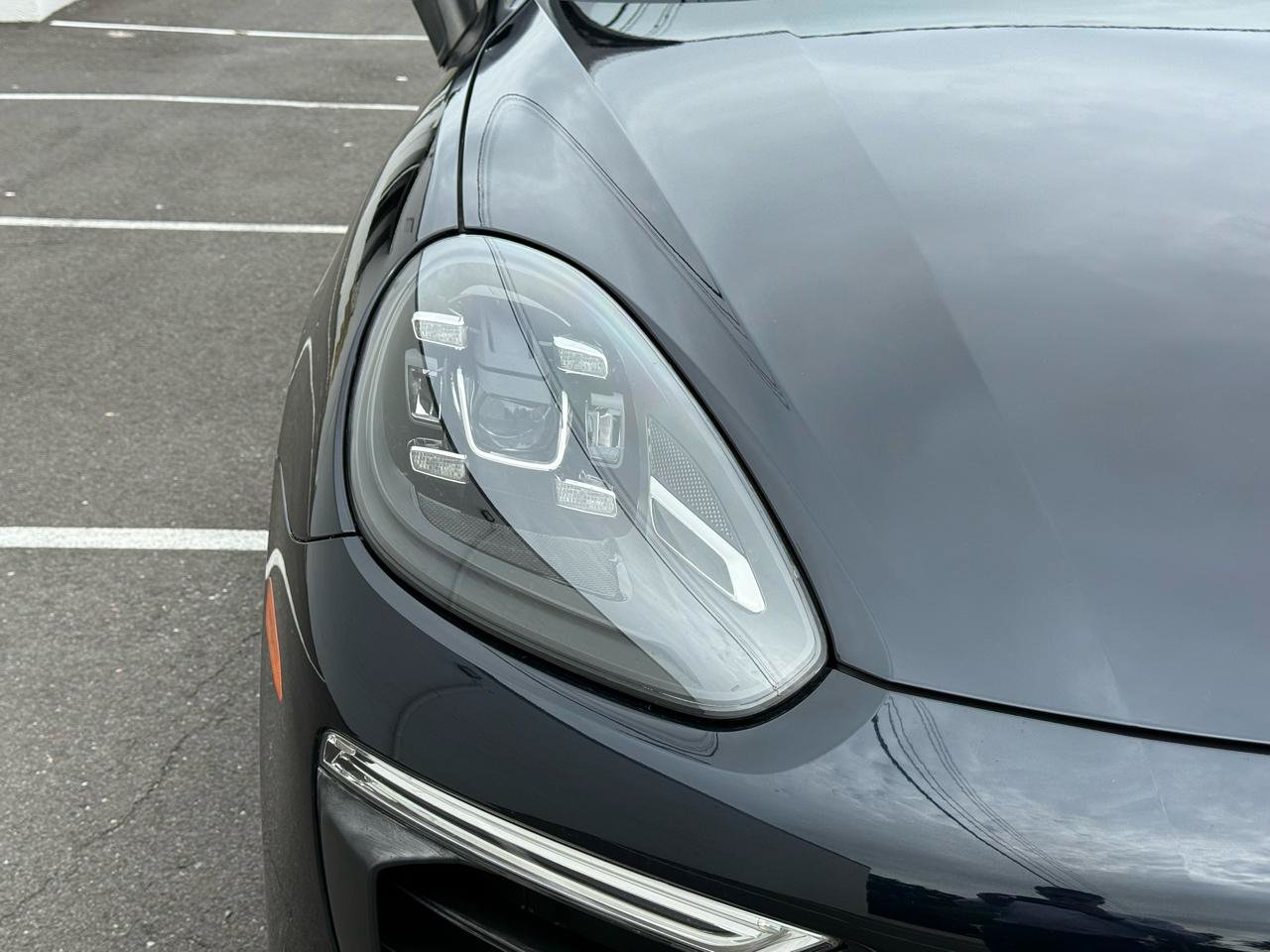 Used 2016 Porsche Cayenne S AWD/4WD image 25