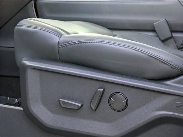 New 2026 Ford Expedition Active RWD image 4