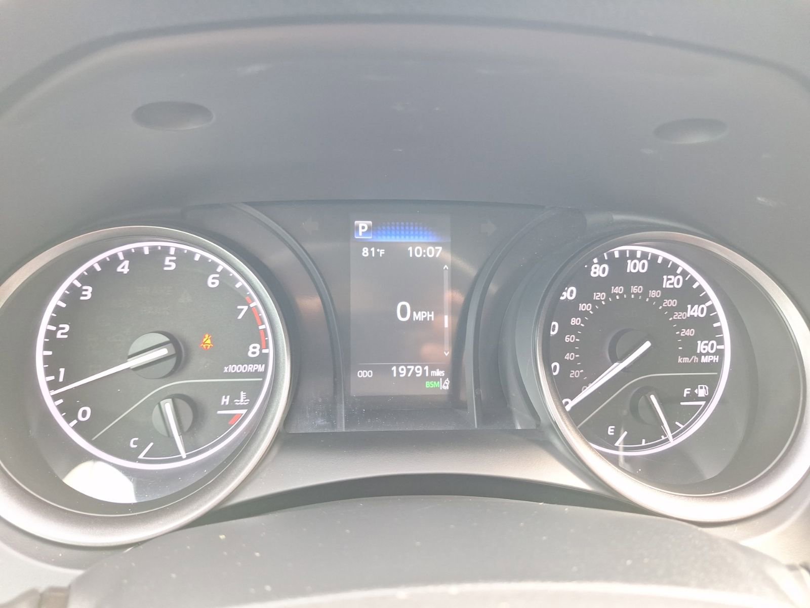 Used 2023 Toyota Camry SE w/ Convenience Package FWD image 18
