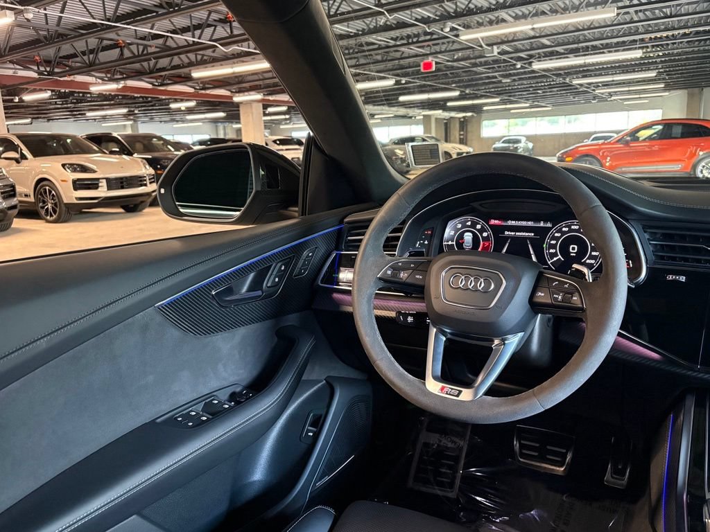 Used 2023 Audi RS Q8 AWD/4WD image 17