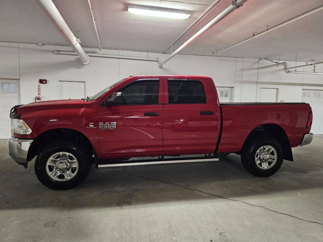 Used 2018 RAM 2500 Tradesman w/ Chrome Appearance Group image 2