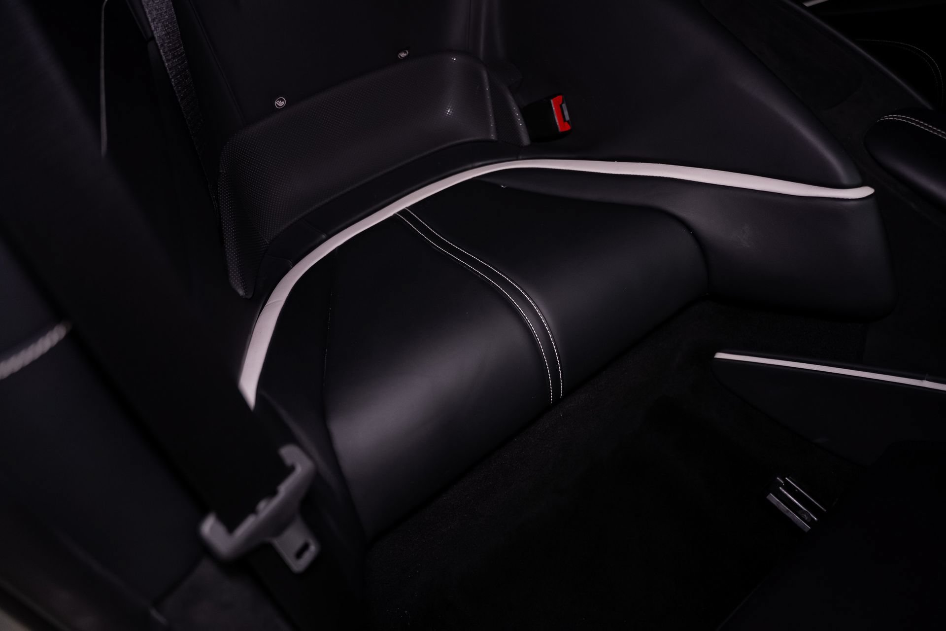 Used 2021 Ferrari Roma RWD image 68