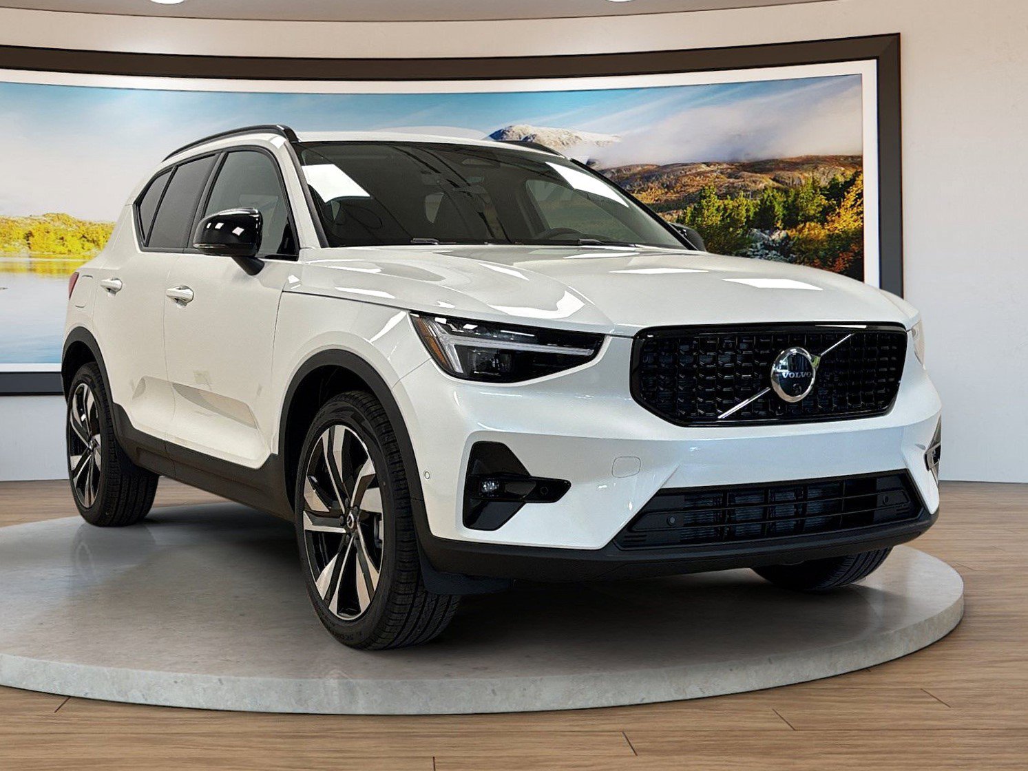 New 2026 Volvo XC40 B5 Ultra w/ Protection Package Premier AWD/4WD image 3