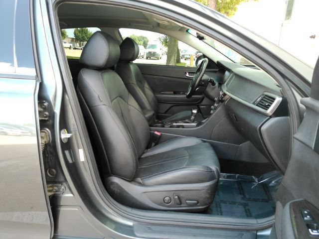 Used 2020 Kia Optima Premium FWD image 23
