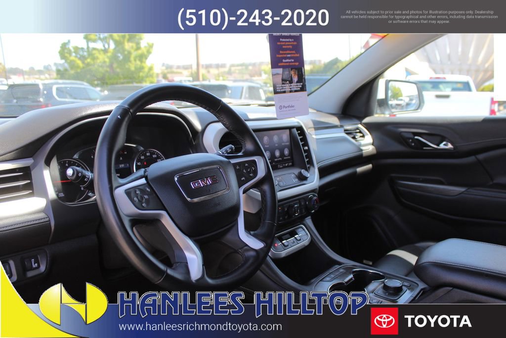 Used 2023 GMC Acadia SLT image 13