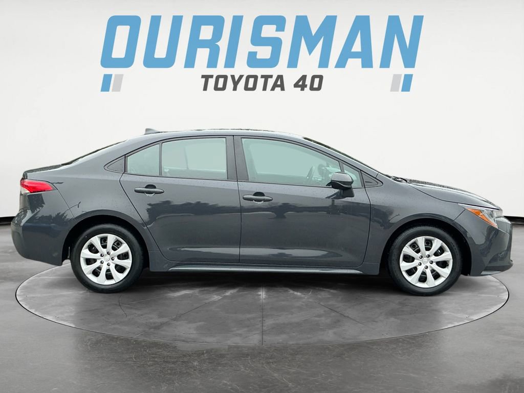 Used 2024 Toyota Corolla LE image 8