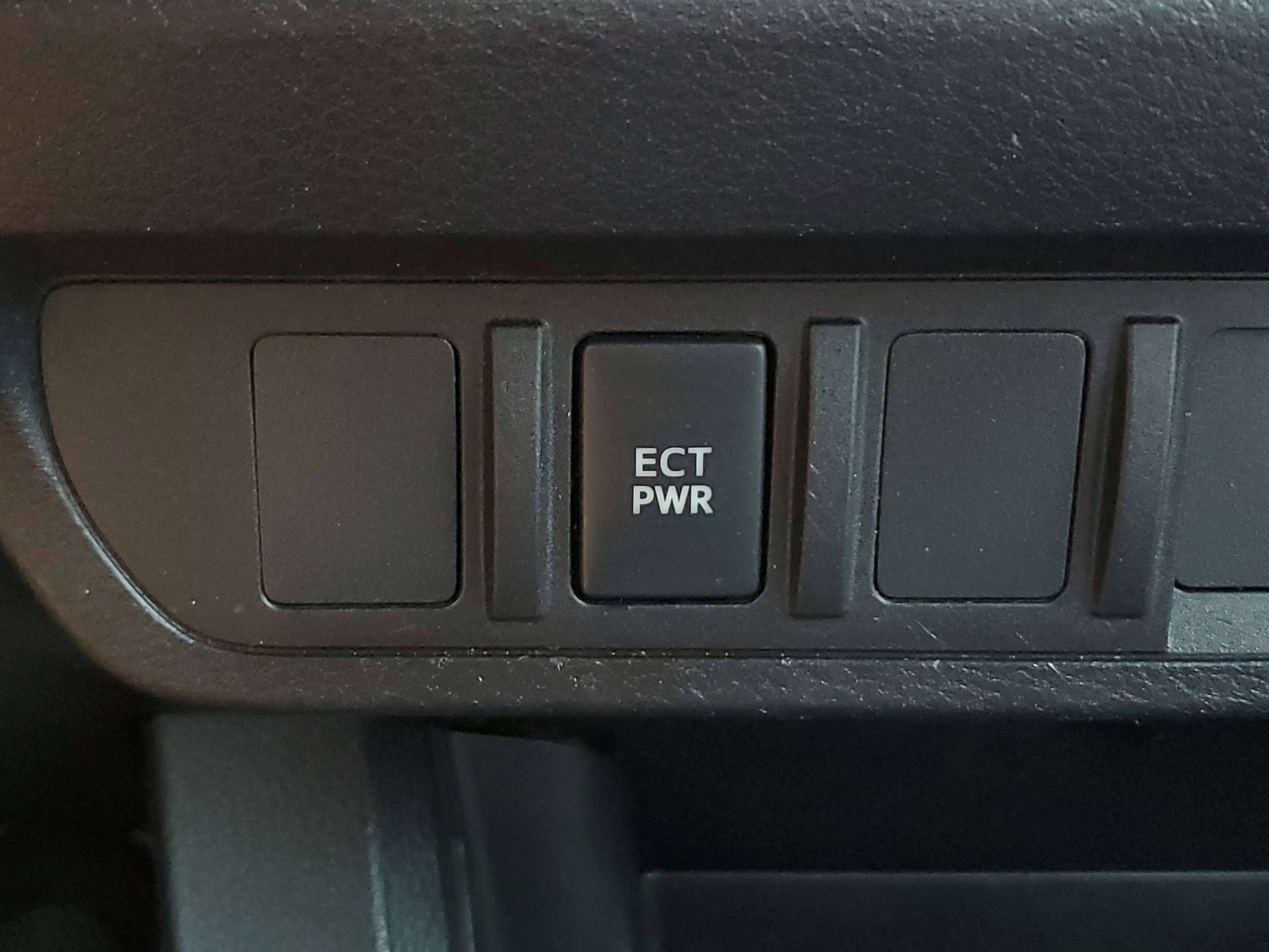 Used 2021 Toyota Tacoma SR5 w/ SR5 Appearance Package (SM) RWD image 26
