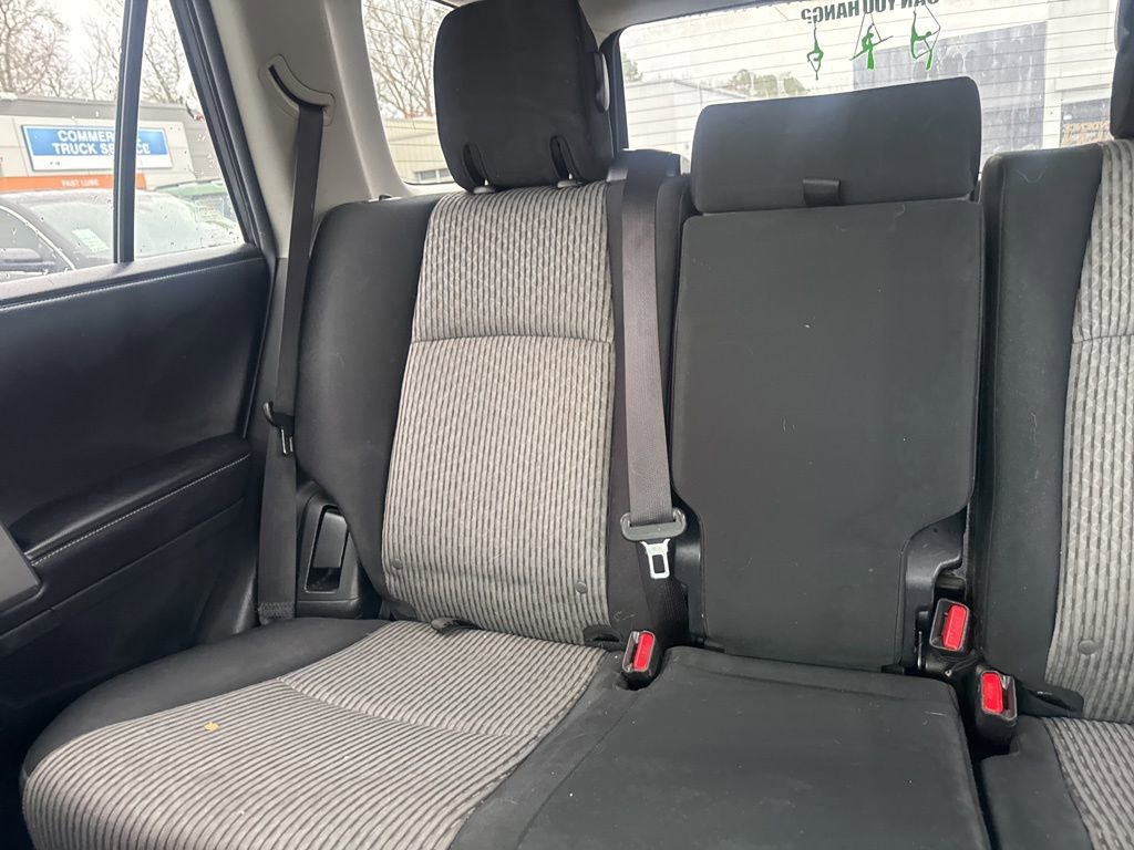 Used 2016 Toyota 4Runner SR5 image 11