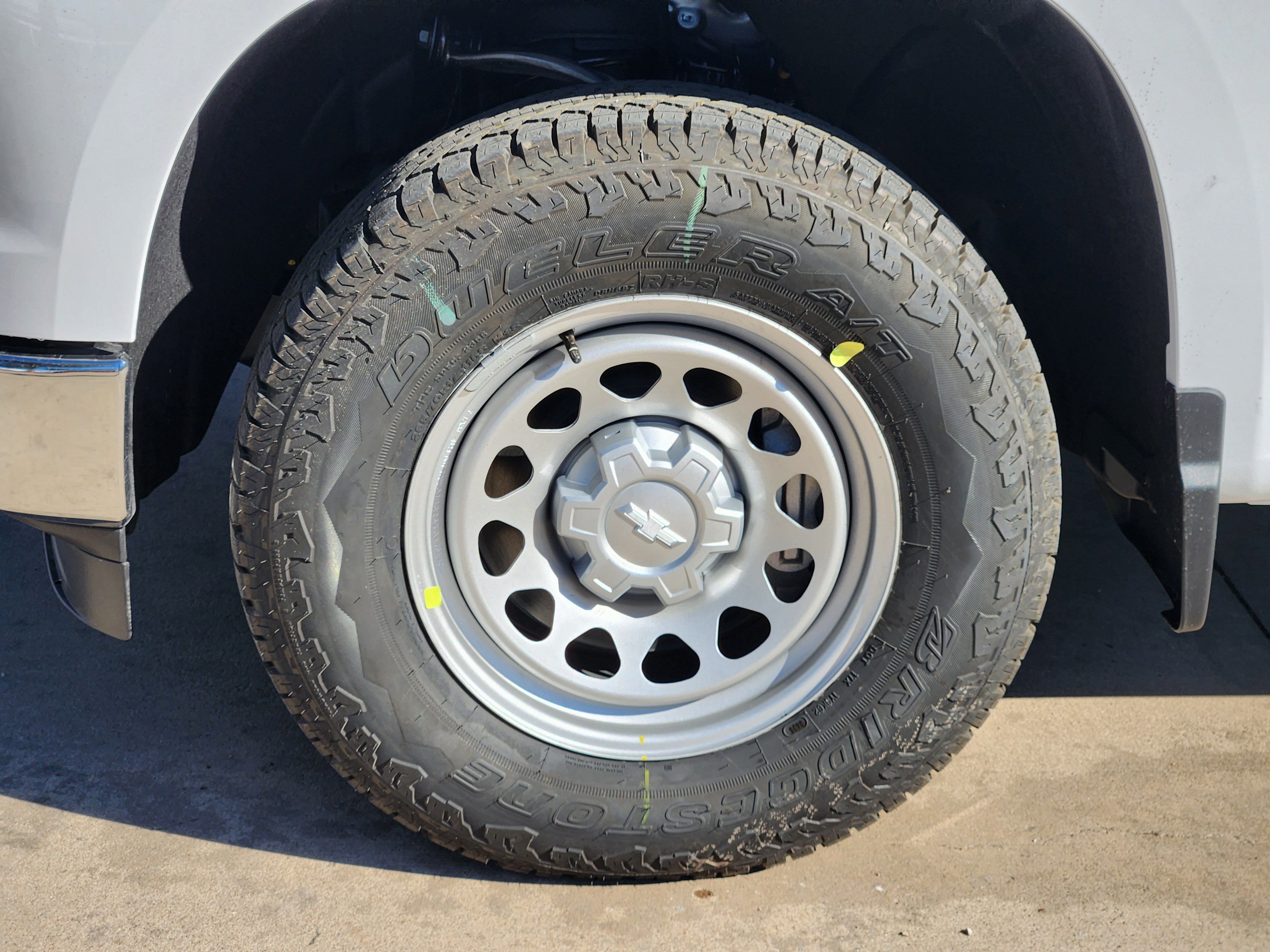 New 2026 Chevrolet Silverado 1500 W/T w/ WT Value Package image 17